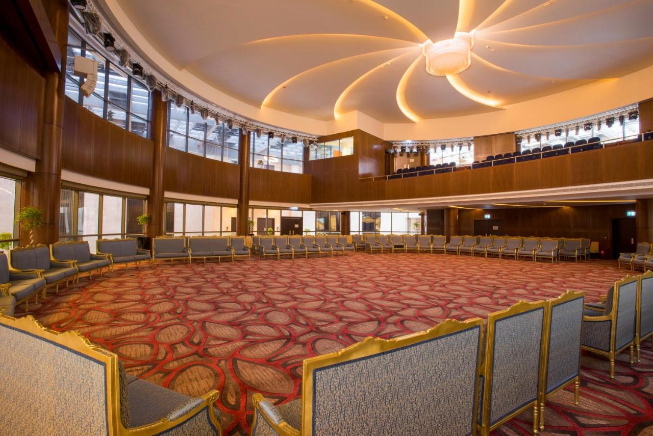 Crowne Plaza Riyadh - Rdc Hotel & Convention, An Ihg Hotel Экстерьер фото