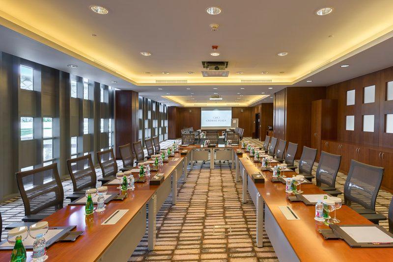 Crowne Plaza Riyadh - Rdc Hotel & Convention By Ihg Экстерьер фото Meeting room