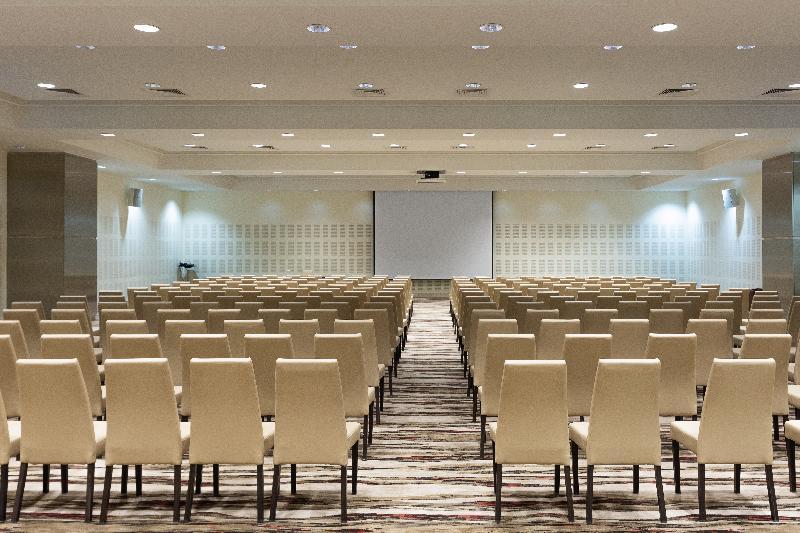Crowne Plaza Riyadh - Rdc Hotel & Convention By Ihg Экстерьер фото The main conference room