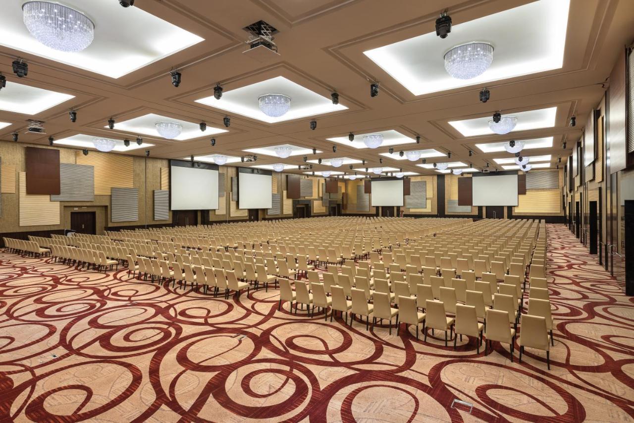 Crowne Plaza Riyadh - Rdc Hotel & Convention By Ihg Экстерьер фото The Grand Ballroom